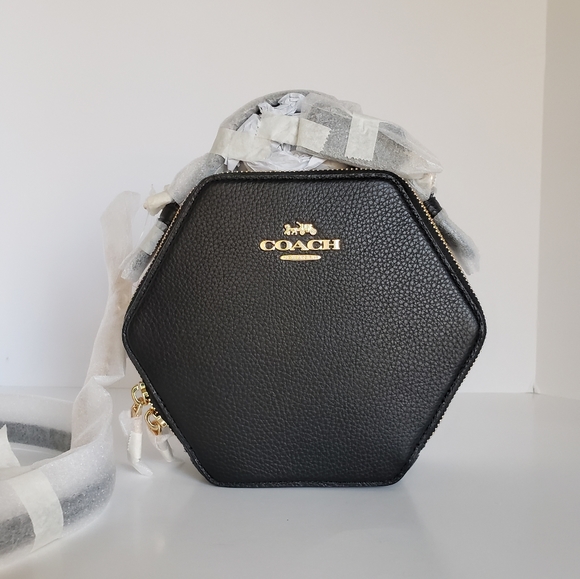 COACH | Hexagonal Crossbody Purse - Picture 5 of 16